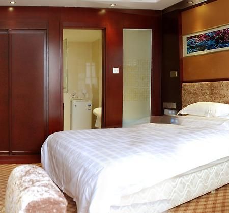 Yantai Asia Hotel Екстер'єр фото