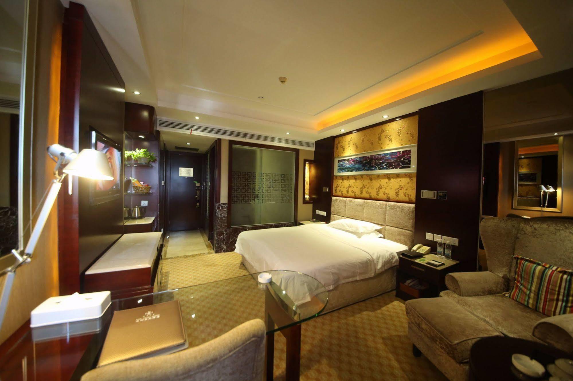Yantai Asia Hotel Екстер'єр фото