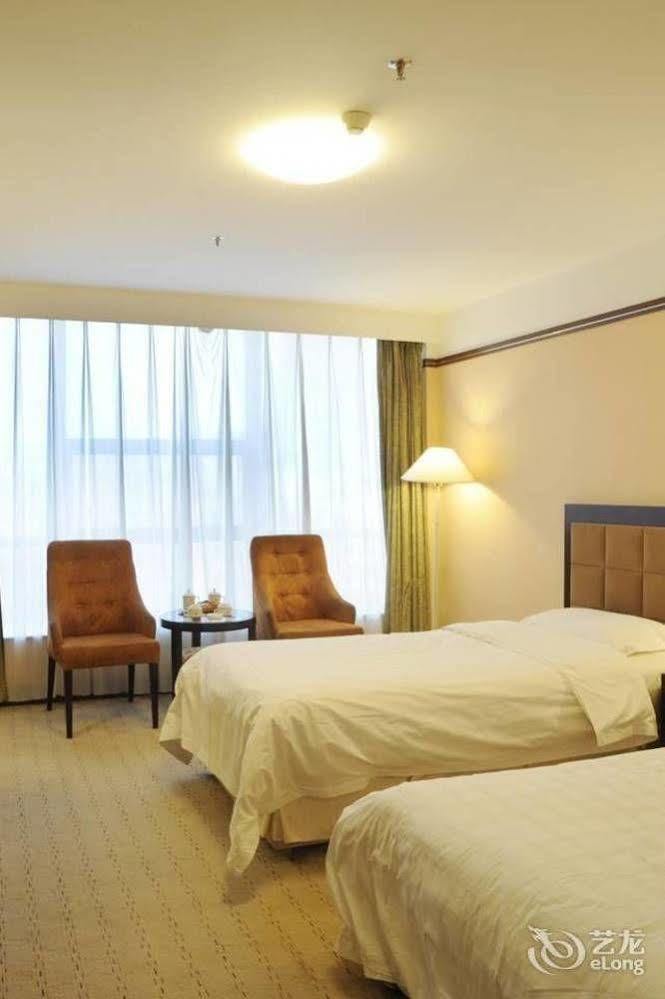 Yantai Asia Hotel Екстер'єр фото
