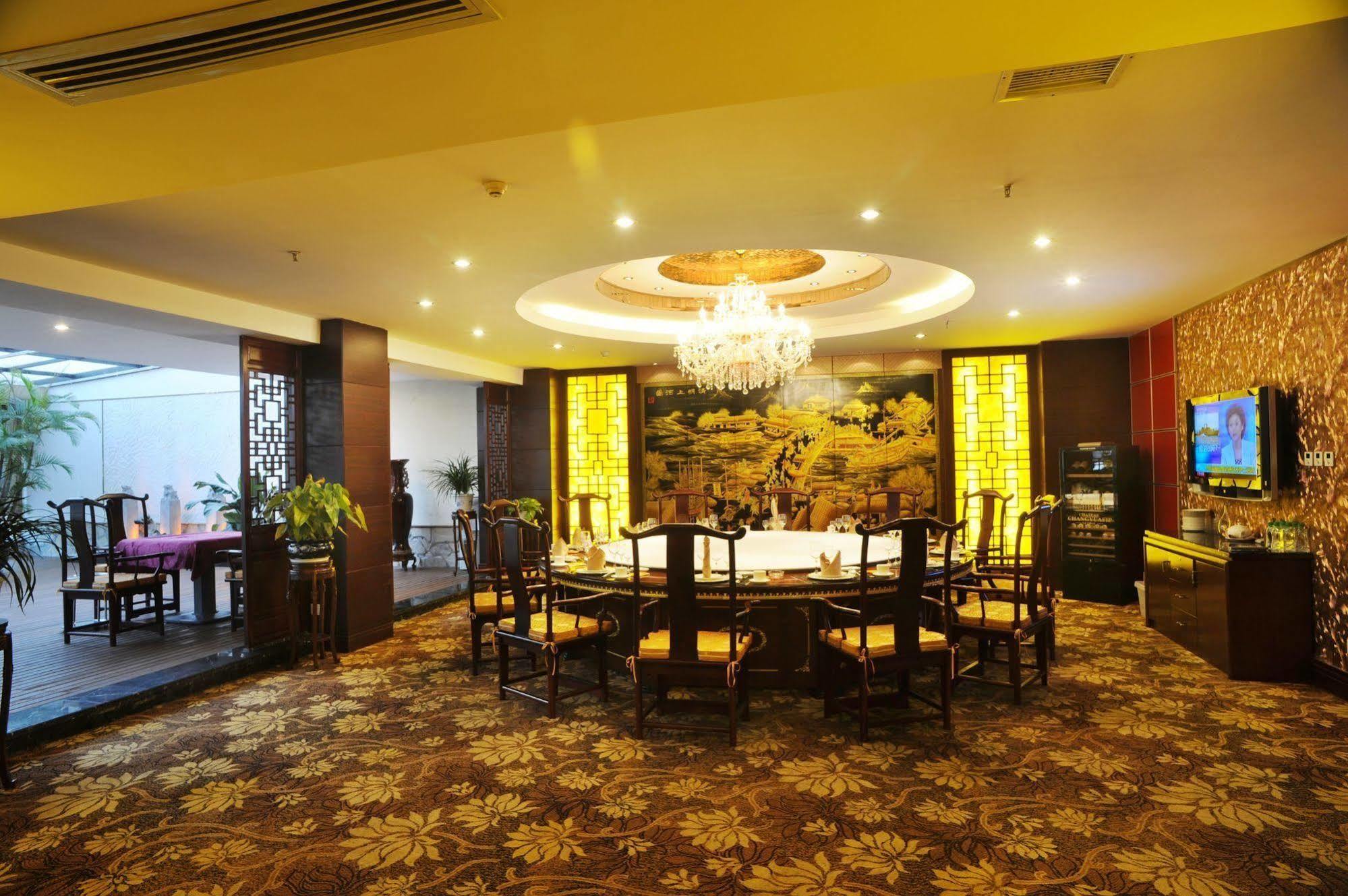Yantai Asia Hotel Екстер'єр фото